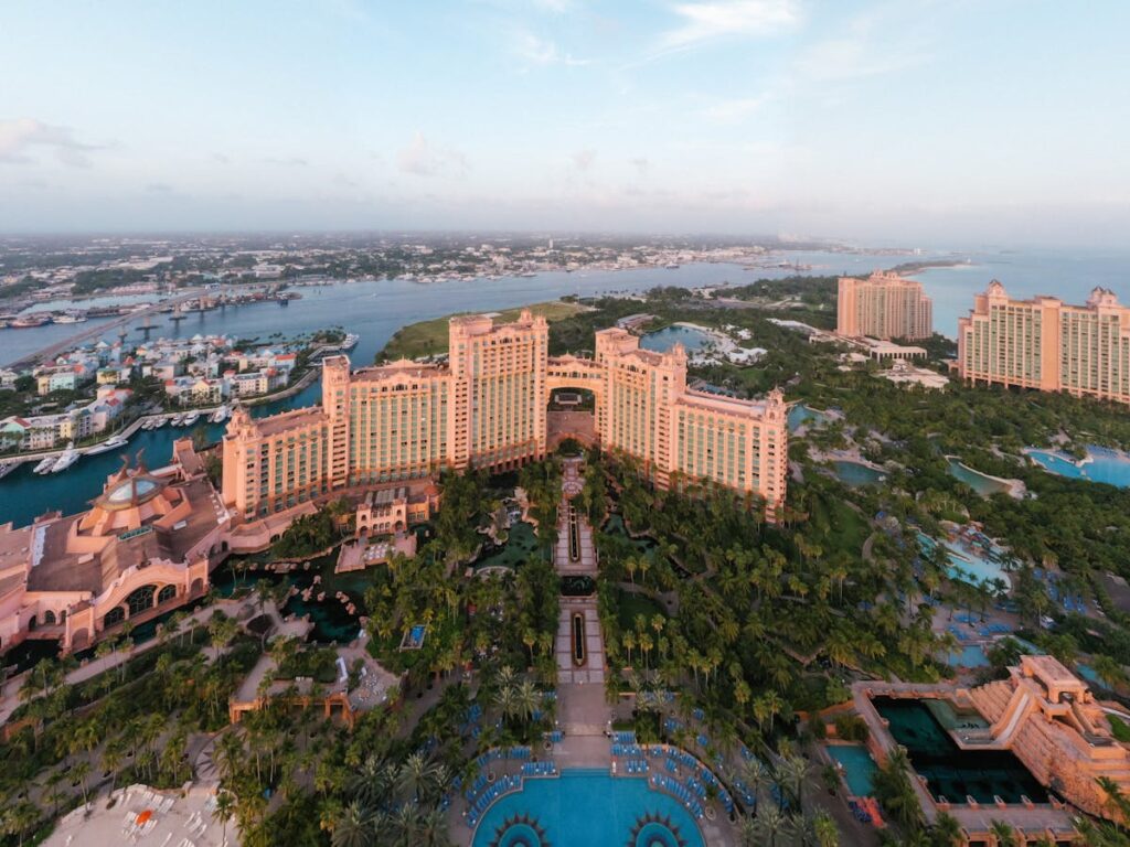 Atlantis Resort Paradise Island Bahamas Luftaufnahme - Sol Kerzner Casino-Imperium