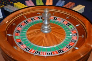 Roulette Legenden: Die wahren Geschichten der 10 berühmtesten Spieler aller Zeiten